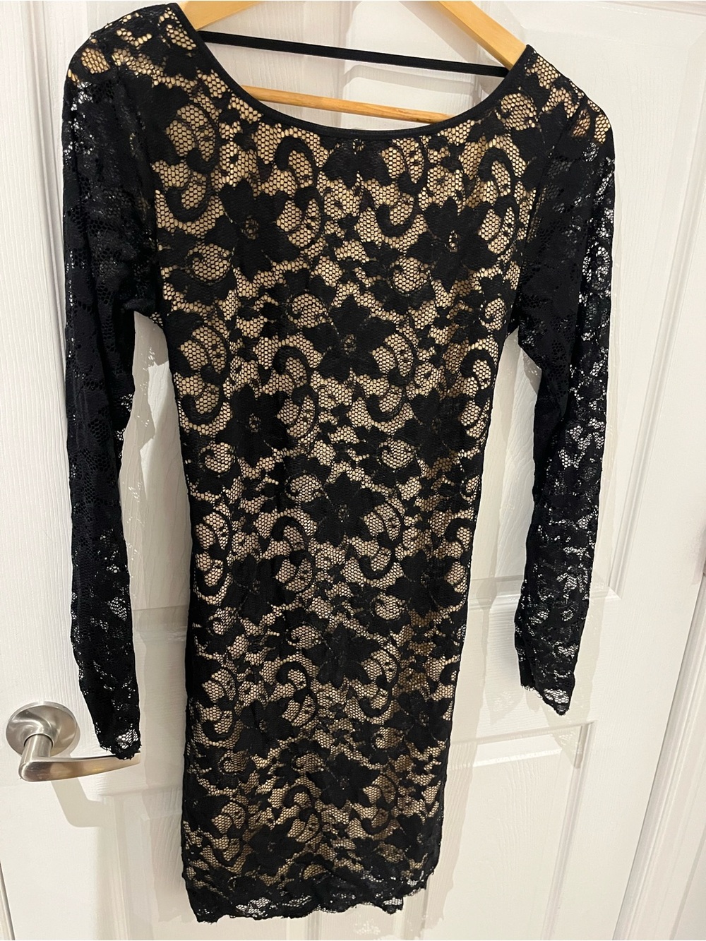 Black Floral Lace Low Open Back Bodycon Dress Nude Lining Long Sleeve - EU 38/40